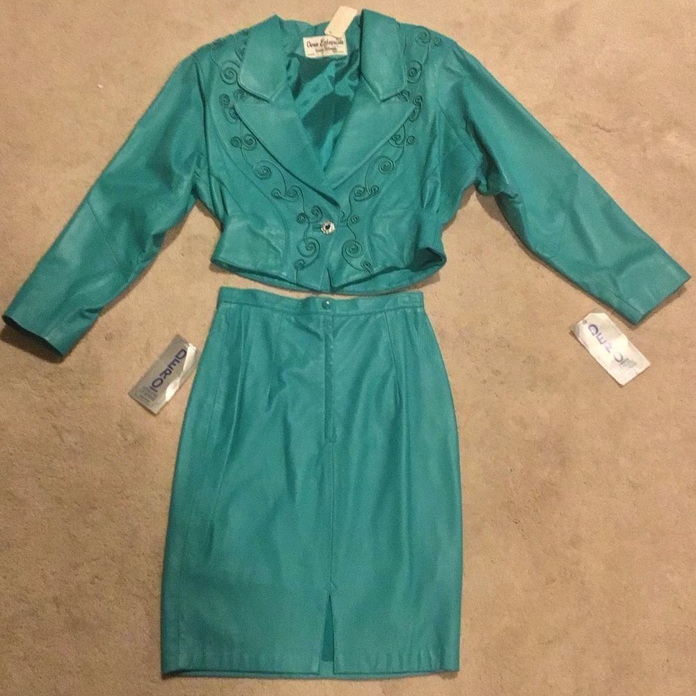 NWT Vintage Dero Enterprises by Rocco D’Amelio Leather Teal Jacket & Skirt Set
